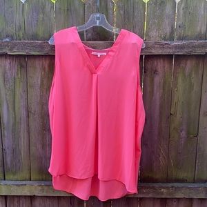 Violet and Claire Flowy blouse sz. XL